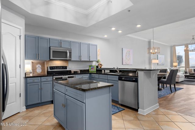 1200 Beach Drive, 104, Gulfport, MS 39507