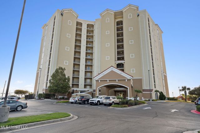 1200 Beach Drive, 104, Gulfport, MS 39507