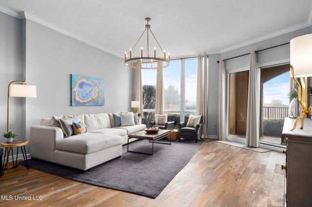 1200 Beach Drive, 104, Gulfport, MS 39507