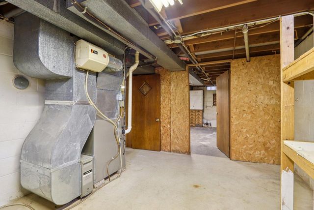 2719 Henry STREET, Sheboygan, WI 53081