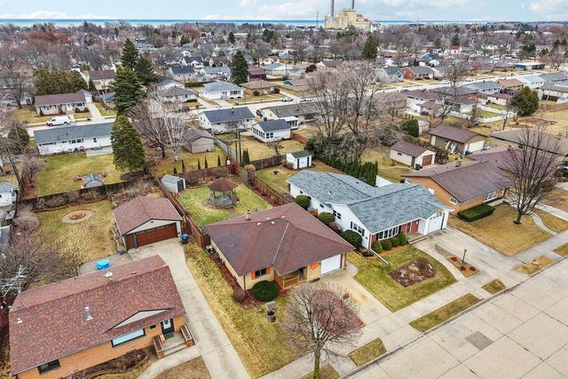 2719 Henry STREET, Sheboygan, WI 53081