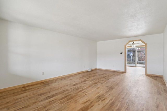 2719 Henry STREET, Sheboygan, WI 53081