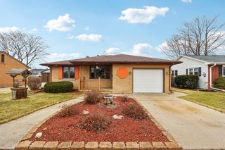 2719 Henry STREET, Sheboygan, WI 53081