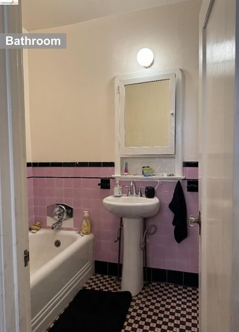 323 Lincoln Way, San Francisco, CA 94122