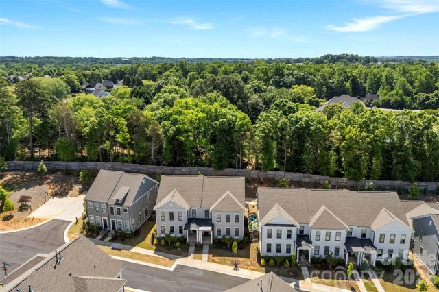 10141 Rainier Trail Drive NW, Huntersville, NC 28078