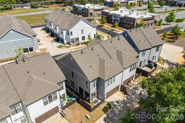 10141 Rainier Trail Drive NW, Huntersville, NC 28078
