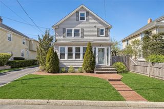 11 Miller Street 2, Glen Cove, NY 11542