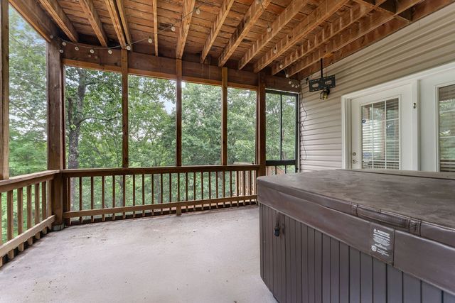 14203 Andover Lane, Rogers, AR 72756