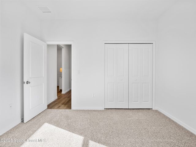 1320 Seabreeze Street SW, Palm Bay, FL 32908