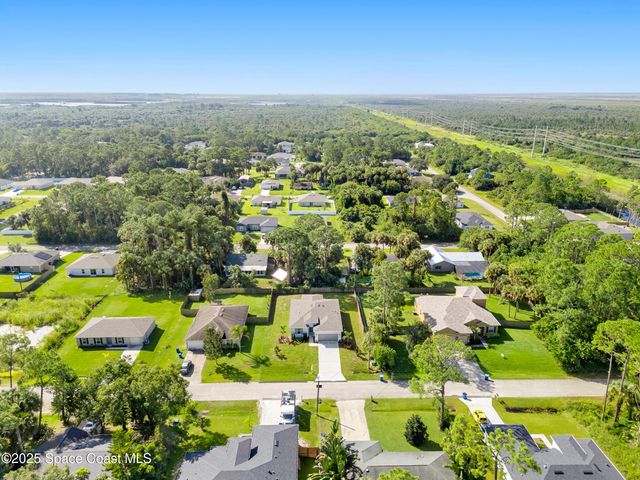 1320 Seabreeze Street SW, Palm Bay, FL 32908