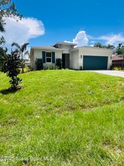 1320 Seabreeze Street SW, Palm Bay, FL 32908