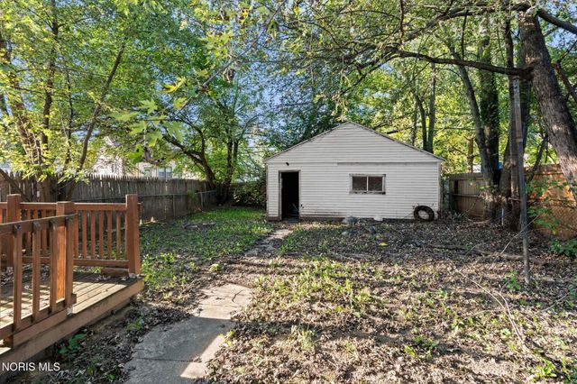 2118 Airport Highway, Toledo, OH 43609