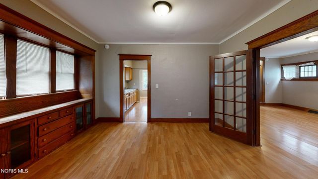 2118 Airport Highway, Toledo, OH 43609