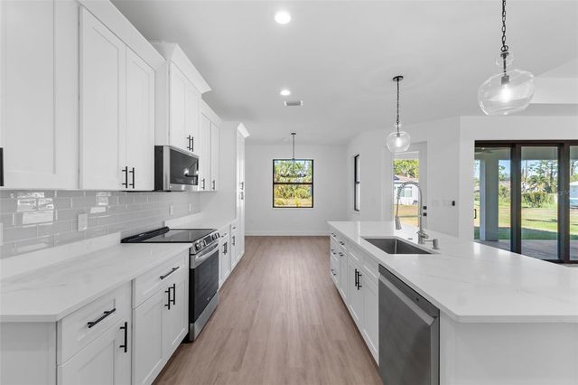 1566 KNOTTY PINE AVENUE, North Port, FL 34288