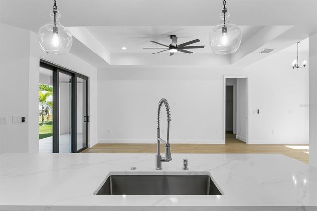 1566 KNOTTY PINE AVENUE, North Port, FL 34288