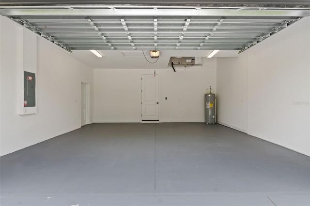 1566 KNOTTY PINE AVENUE, North Port, FL 34288