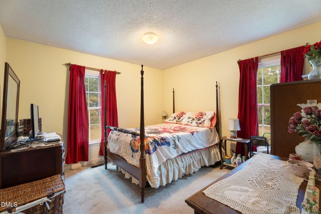 3523 Farm Circle Road, Fayetteville, NC 28306