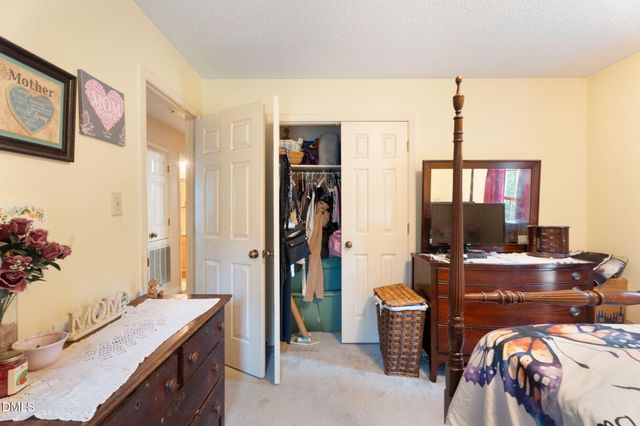 3523 Farm Circle Road, Fayetteville, NC 28306