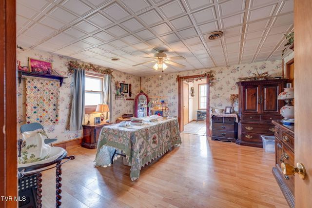 220 Treadway Trail, Jonesborough, TN 37659