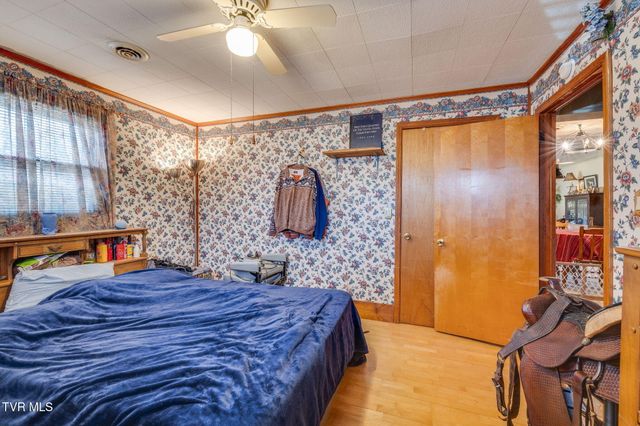 220 Treadway Trail, Jonesborough, TN 37659