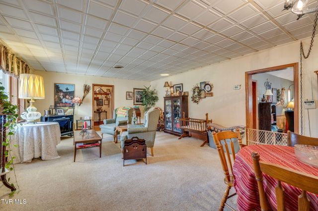 220 Treadway Trail, Jonesborough, TN 37659