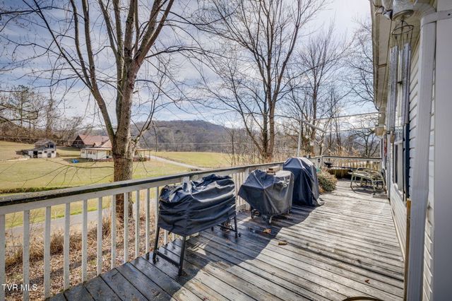 220 Treadway Trail, Jonesborough, TN 37659