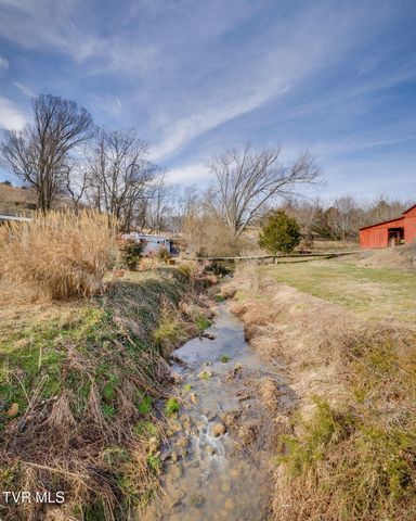 220 Treadway Trail, Jonesborough, TN 37659