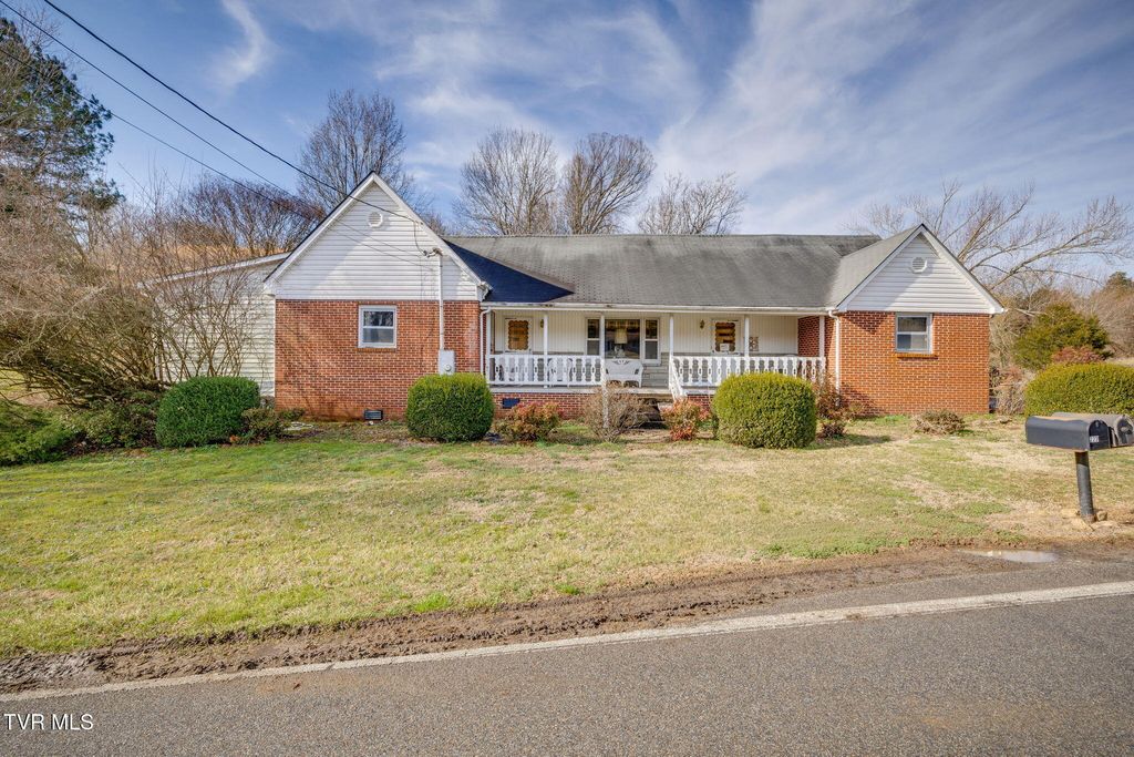220 Treadway Trail, Jonesborough, TN 37659