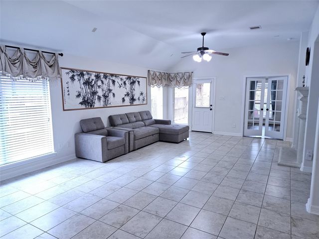 19831 Hamlet Shadow Lane, Cypress, TX 77433