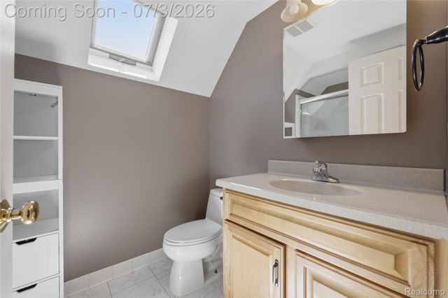 19714 Rosin Drive, Clinton Charter Township, MI 48038