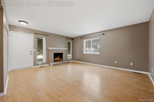 19714 Rosin Drive, Clinton Charter Township, MI 48038