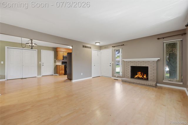19714 Rosin Drive, Clinton Charter Township, MI 48038