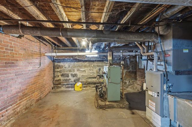 32 Park Avenue, Keene, NH 03431