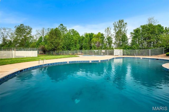 338 Shirley Ridge Drive 338A, St Charles, MO 63304