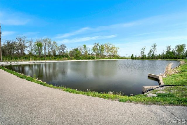 338 Shirley Ridge Drive 338A, St Charles, MO 63304