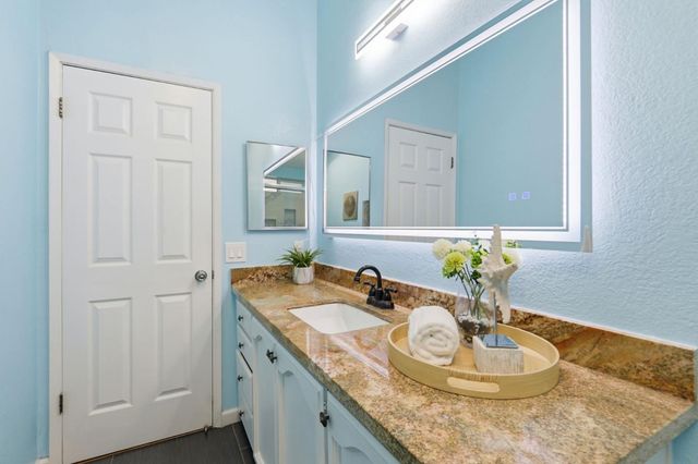 1520 E CAPITOL EXPWY 103, San Jose, CA 95121