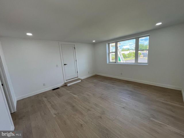 924 BETHLEHEM PIKE, Colmar, PA 18915