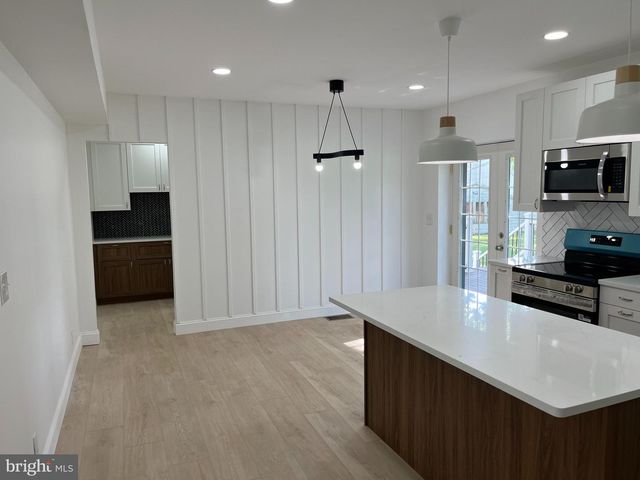 924 BETHLEHEM PIKE, Colmar, PA 18915