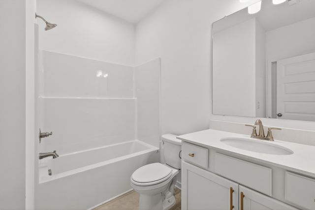 3220 Ventura Ave, White House, TN 37188