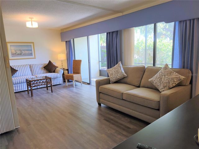 650 BIRD BAY DRIVE E 105, Venice, FL 34285