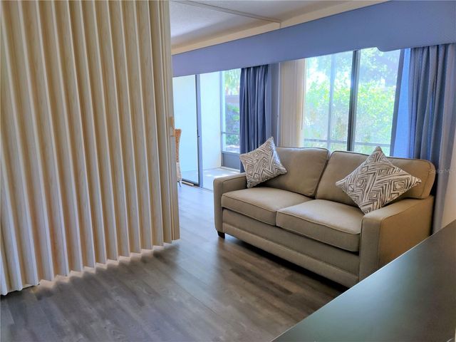650 BIRD BAY DRIVE E 105, Venice, FL 34285