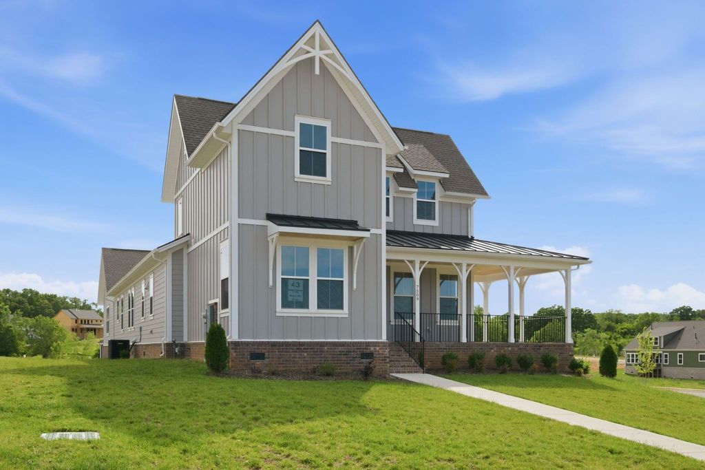 7509 Shoal Mill Point, Fairview, TN 37062
