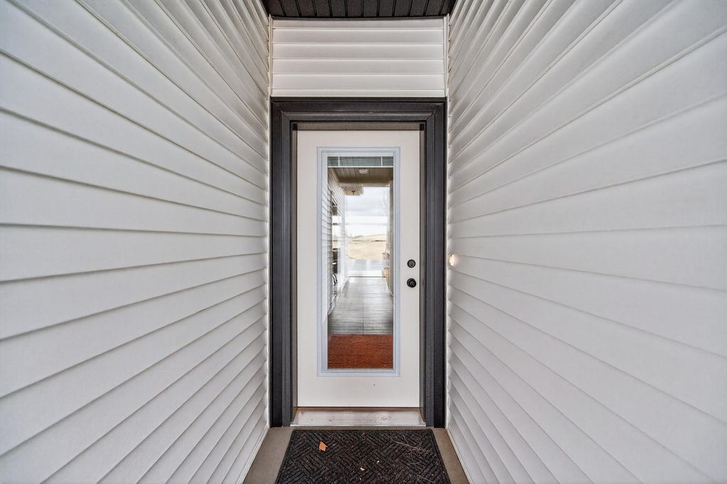 1201 Honeysuckle Lane, Cambridge, MN 55008 — photo 2