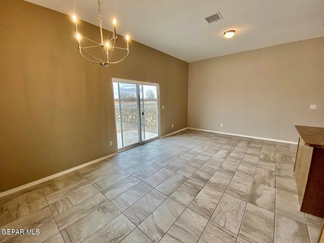 715 HC Gilbert Minjares Drive B, Socorro, TX 79927