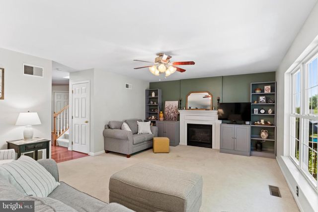 602 BRISBAIN LN, Enola, PA 17025