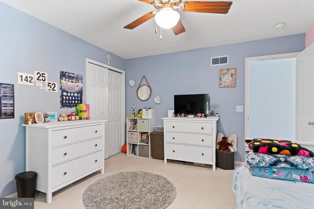 602 BRISBAIN LN, Enola, PA 17025
