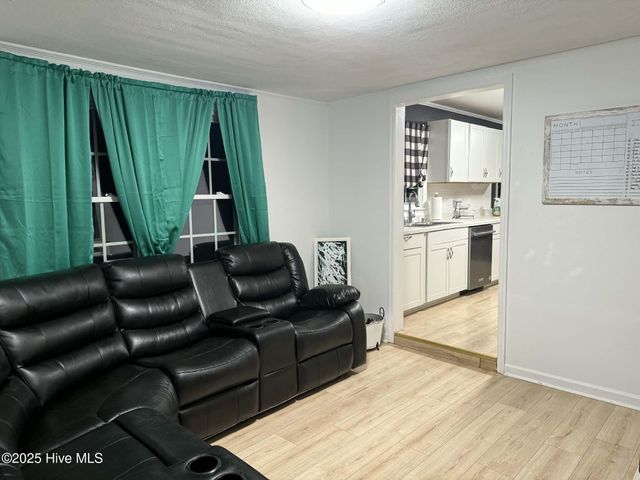 1764 Piney Green Road, Jacksonville, NC 28546