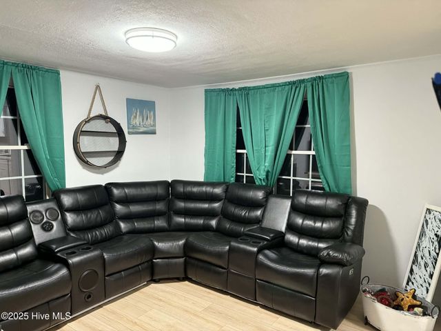 1764 Piney Green Road, Jacksonville, NC 28546