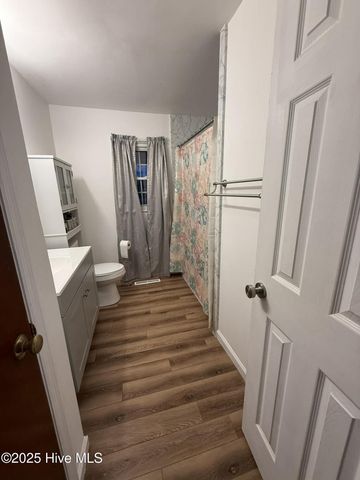 1764 Piney Green Road, Jacksonville, NC 28546