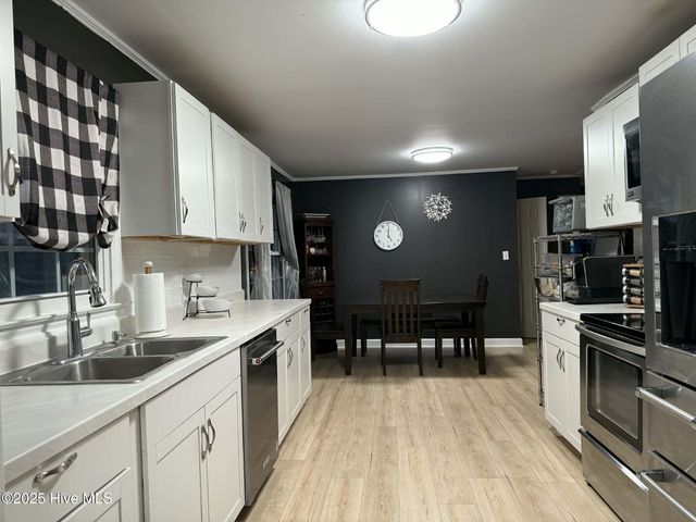 1764 Piney Green Road, Jacksonville, NC 28546